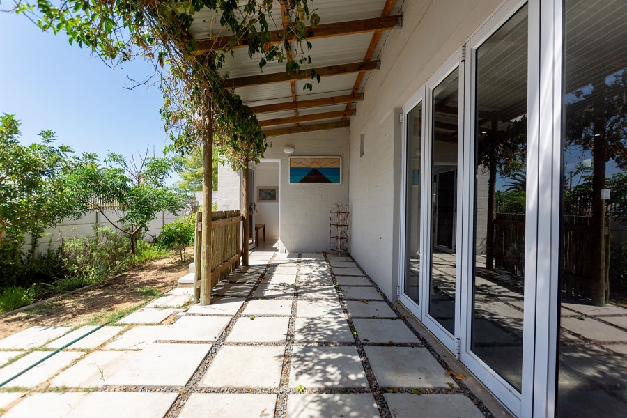 2 Bedroom Property for Sale in Laaiplek Western Cape